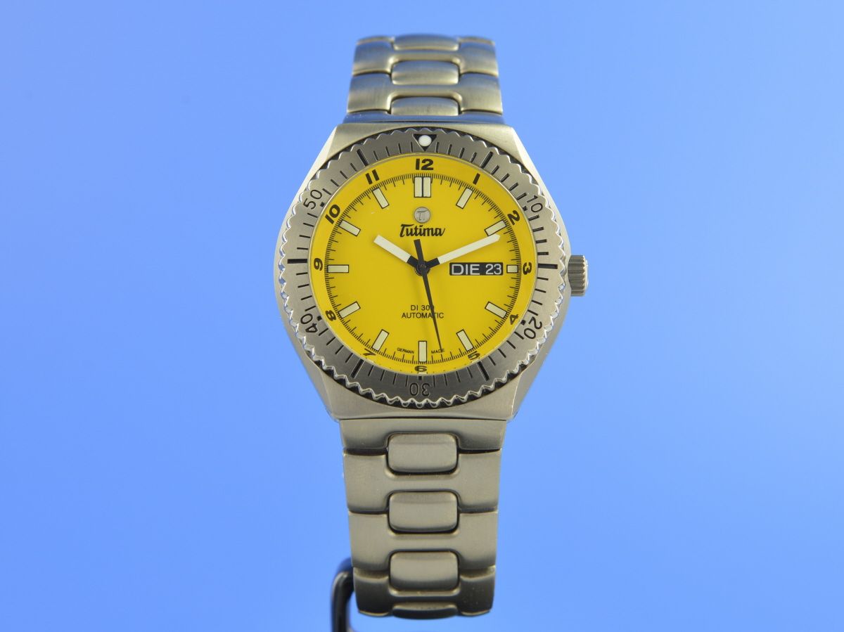 Tutima Military DI 300