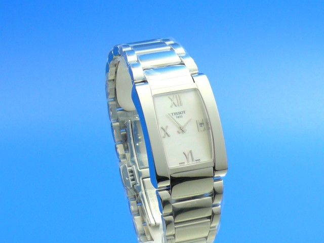 TISSOT Damenuhr GENEROSI-T