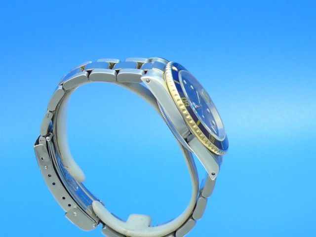 Rolex Submariner Date 16613 Stahl/Gold