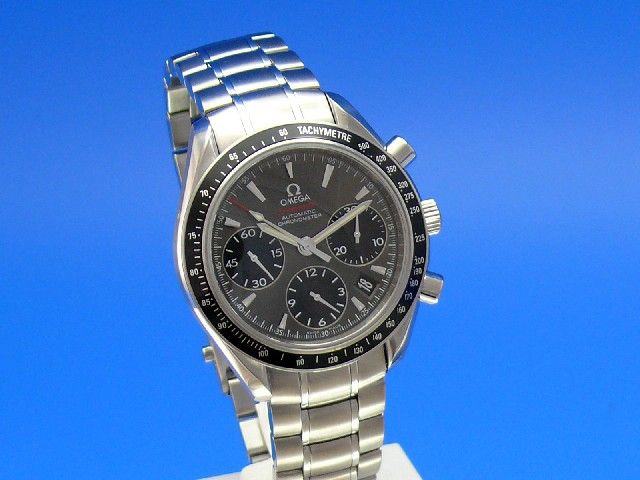 Omega Speedmaster Date 40 mm Chronometer