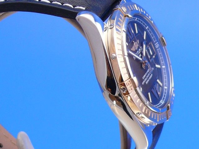 Breitling Windrider Cockpit Big Date