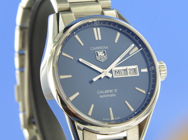 TAG Heuer Carrera Date Calibre 5