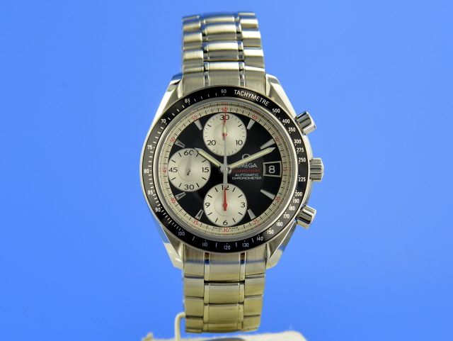 Omega Speedmaster Date Chronograph 40 mm