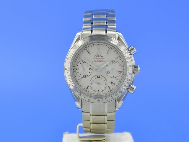 Omega Speedmaster Date Chronograph