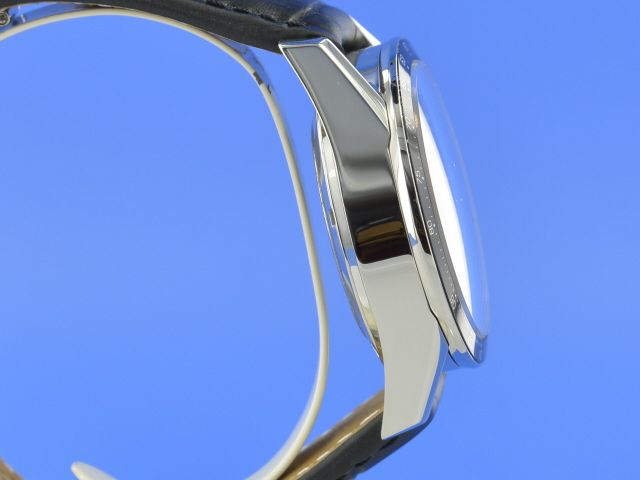 TAG Heuer Carrera Day/Date Chronograph