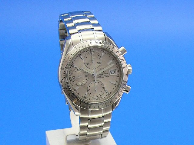 Omega Speedmaster Date Chronometer 40 mm UVP 3.000