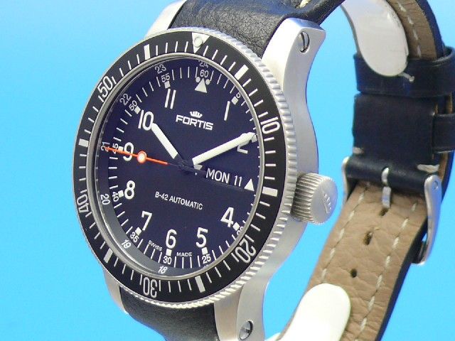 Fortis B-42 Day/Date