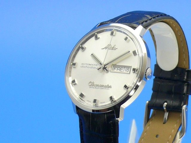 MIDO Commander Chronometer Day-Date