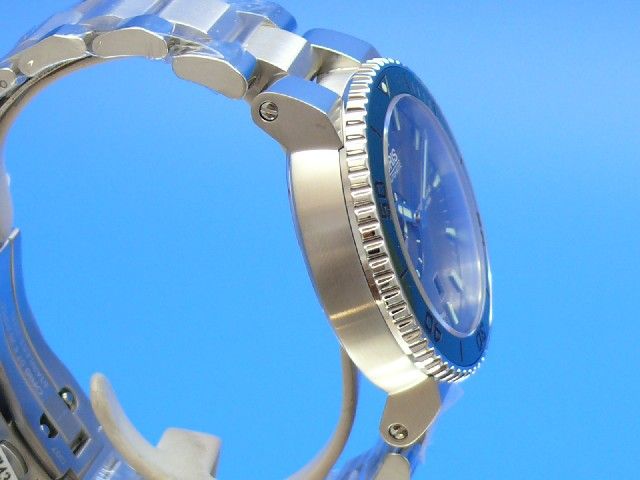 Oris Aquis Small Second Date