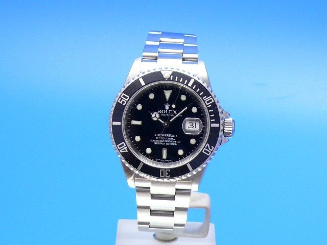 Rolex Submariner Date