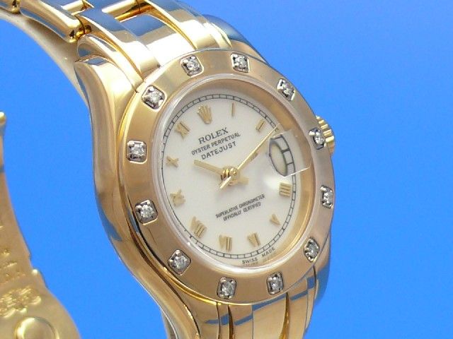 Rolex Oyster Perpetual Datejust Pearlmaster