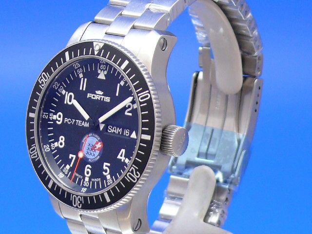 Fortis PC-7 Team Edition Day/Date Automatic limitierten Auflage von nur 250 Stck