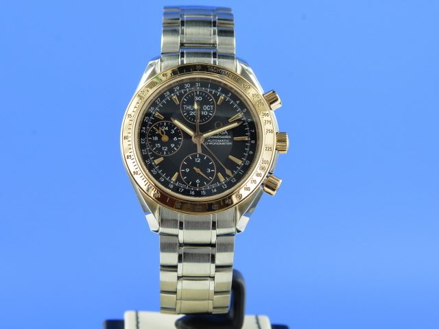 Omega Speedmaster Day/Date Chronograph Stahl/Rotgold