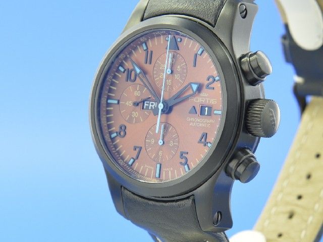 Fortis B-42 Aeromaster Dusk Day Date