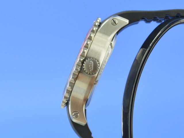 Fortis B-42 Aquatis Marinemaster Day/Date Orange