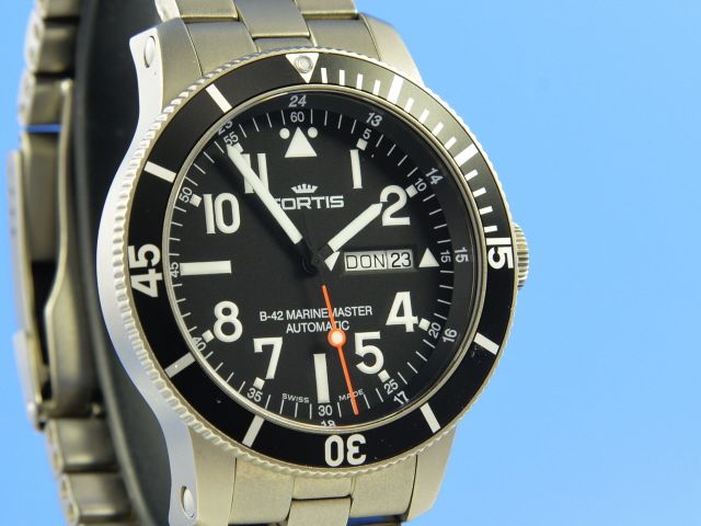 Fortis B-42 Day Date Titan