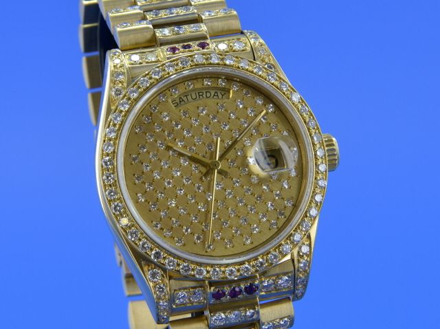 Rolex Day-Date mit Diamanten (nicht von Rolex die Steine)