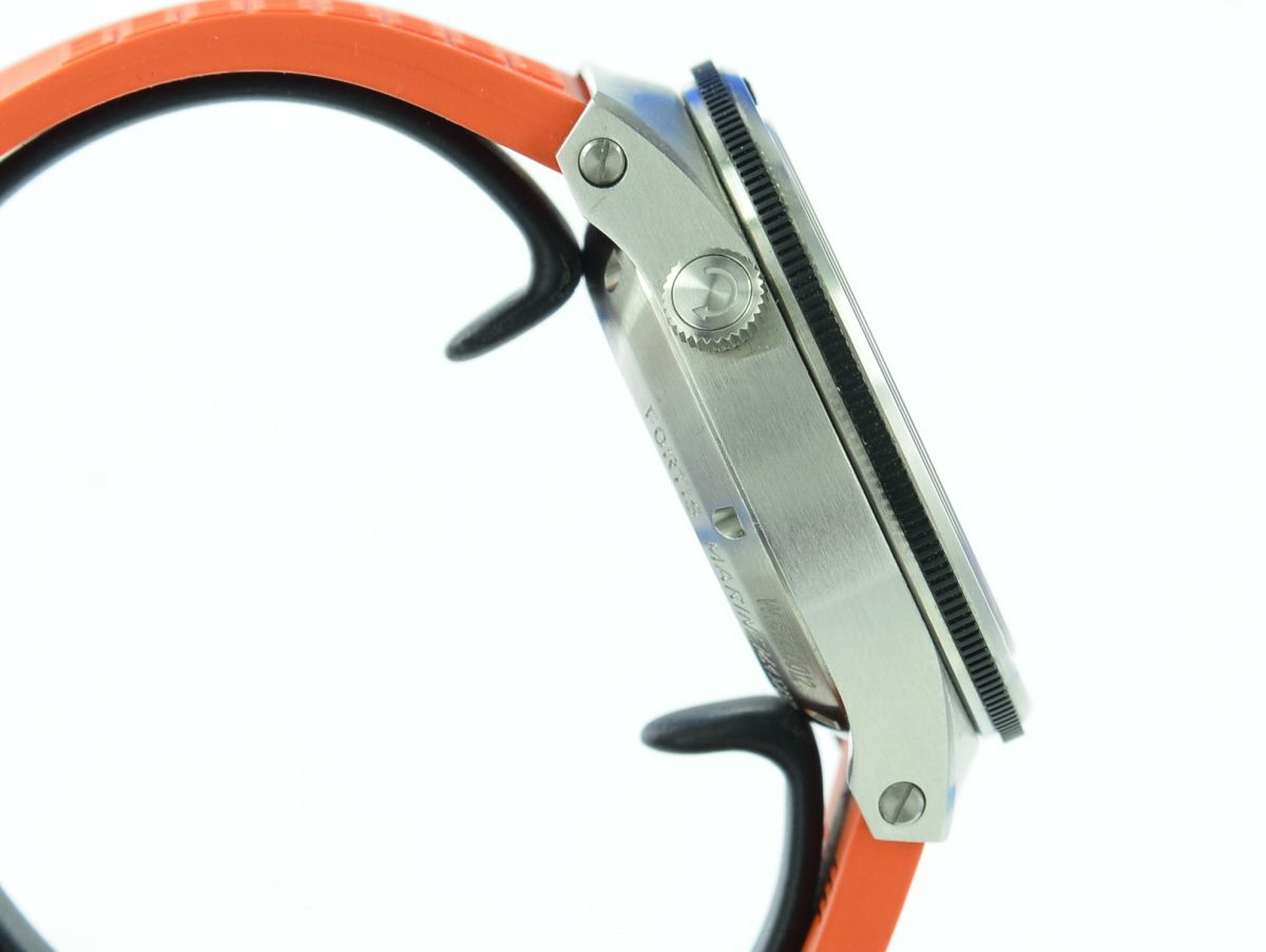 Fortis Marinemaster M-40 Black Dial