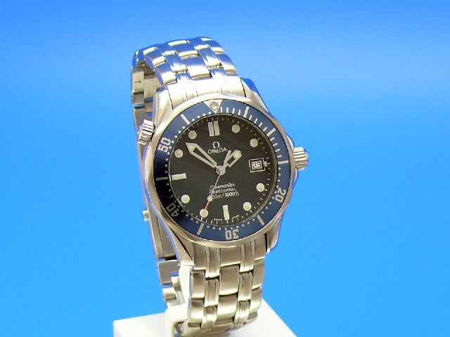 Omega Seamaster Diver 300 M Medium