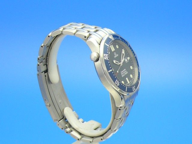 Omega Seamaster Diver 300M James Bond