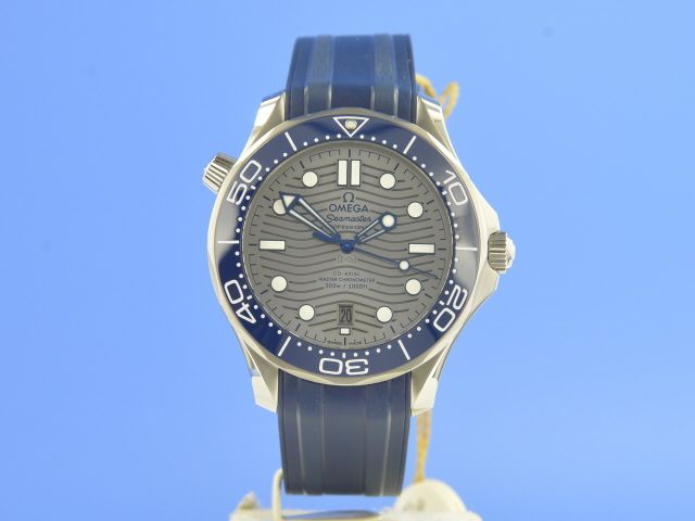 Omega Seamaster Diver 300M Master Chronometer