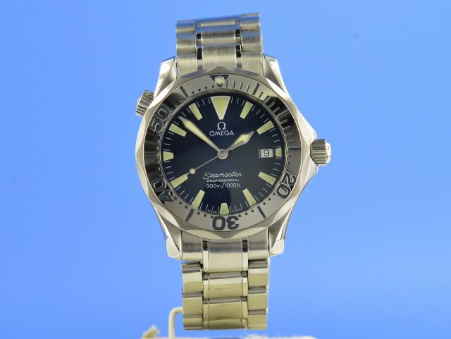 Omega Seamaster Diver 300M Medium Quarz