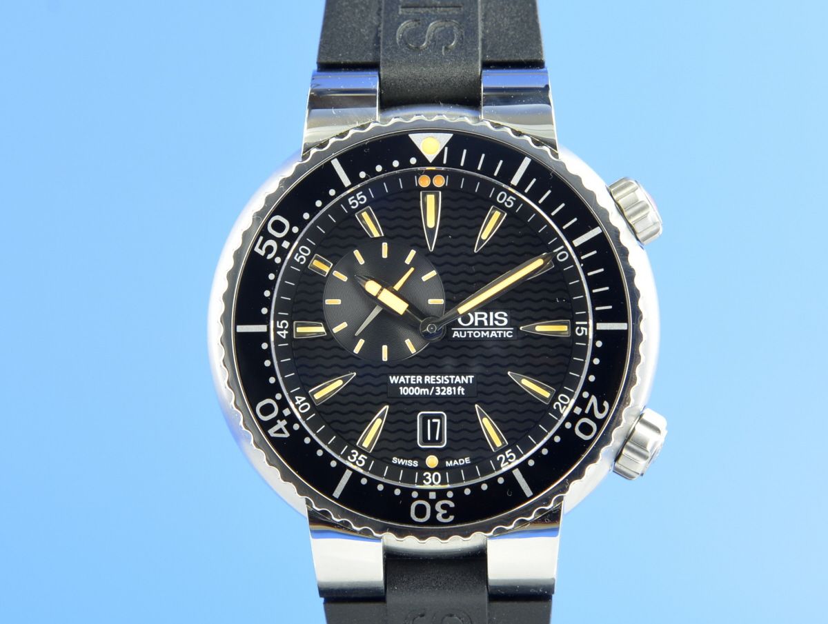 Oris Diver Small Second Date