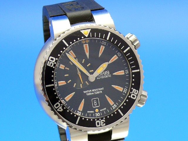 Oris Divers Small Second Date