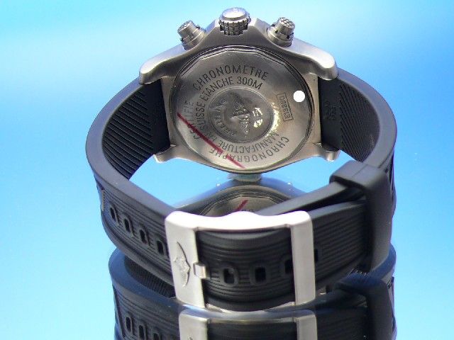 Breitling Avenger Chronograph Titan