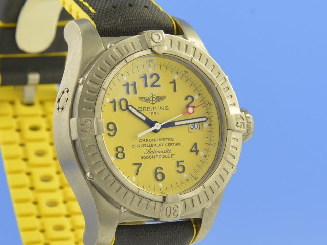 Breitling Avenger Seawolf