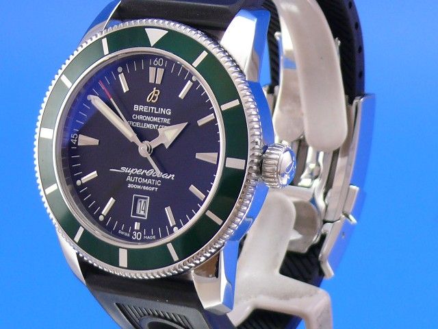 Breitling Super Heritage 46 Green Edition Limitiert