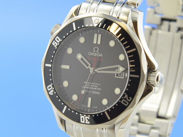 Omega Seamaster Diver 007 James Bond  Ltd Edition