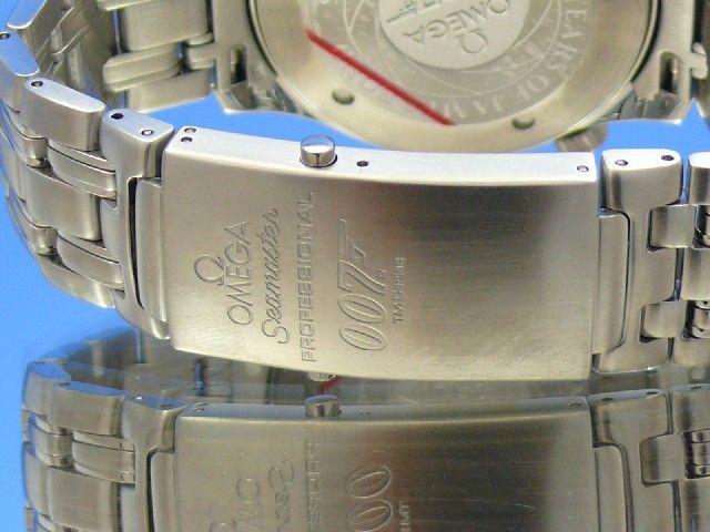 Omega Seamaster Diver 300M James Bond 007 Edition