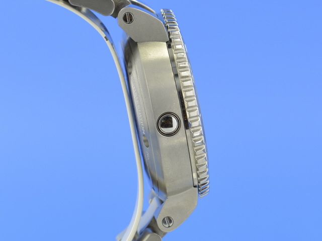 Oris Aquis Tubbataha Limited Edition