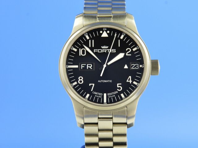 Fortis F-43 Big Day Date Automatic