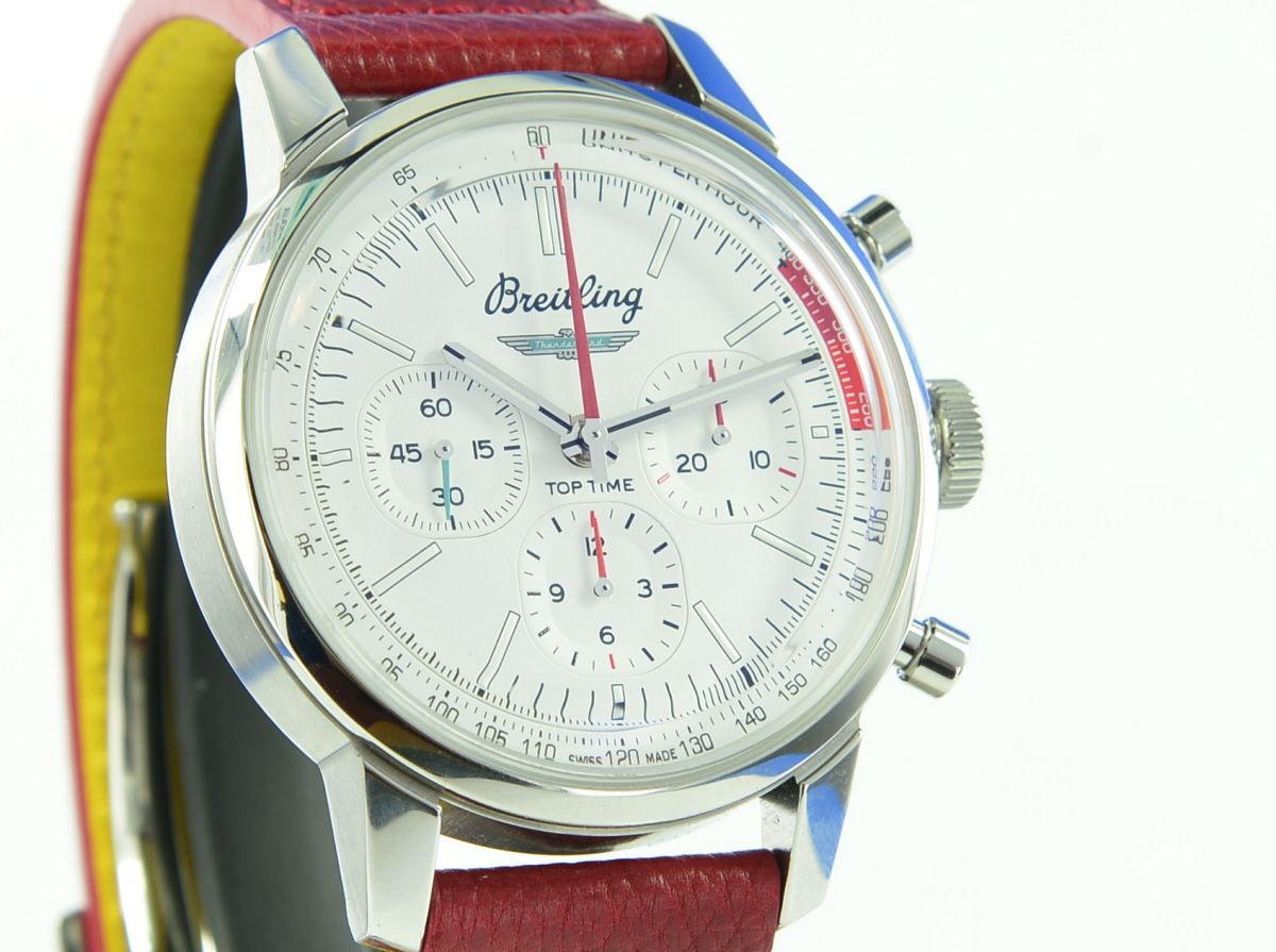 Breitling Top Time B01 FORD THUNDERBIRD