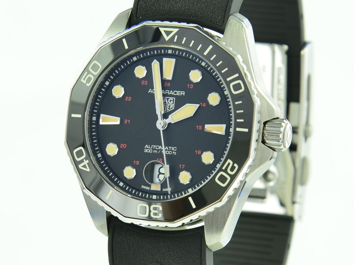 TAG Heuer Aquaracer Professional 300