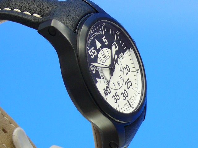 Fortis B-42 Flieger Black Cockpit GMT