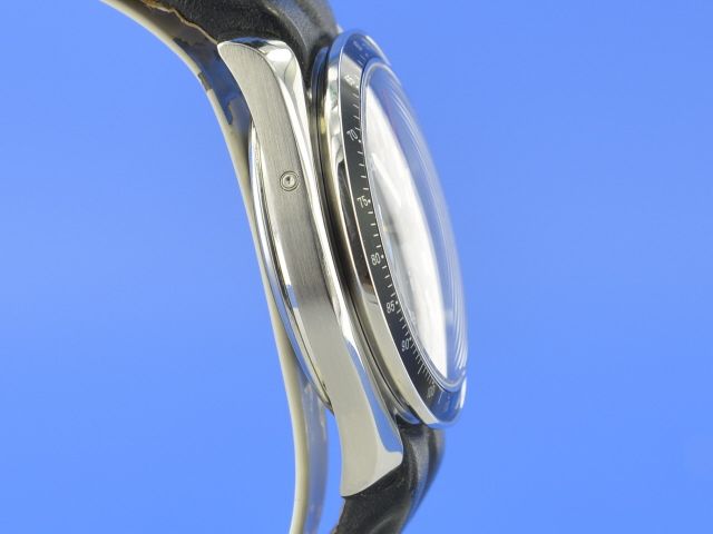 Omega Speedmaster Day-Date Fly