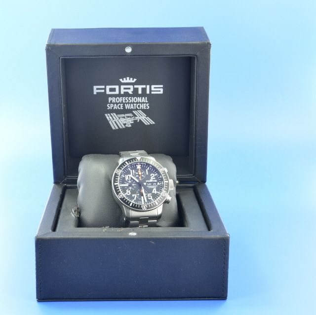 Fortis B-42 Chronograph