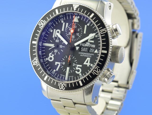 Fortis B-42 Chronograph