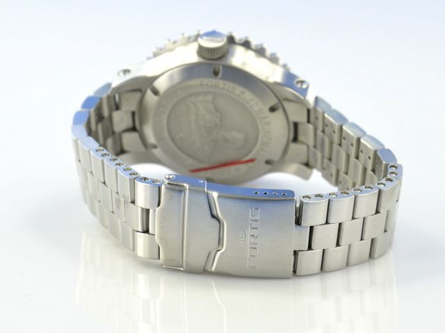 Fortis B-42 Marinemaster Day-Date