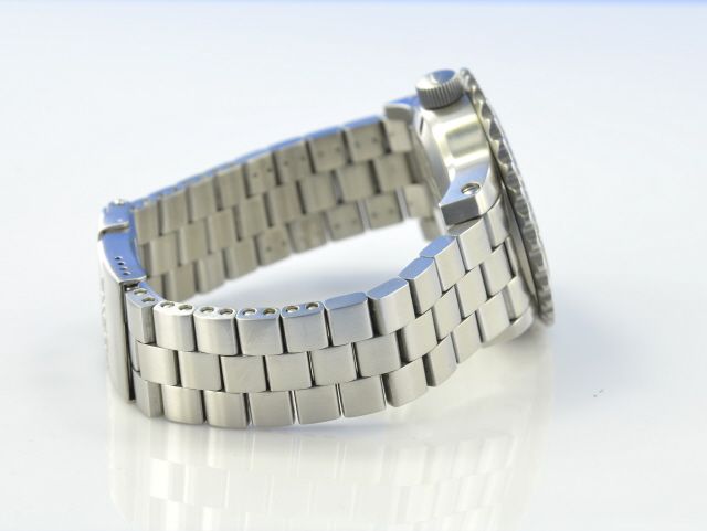 Fortis B-42 Marinemaster Day-Date