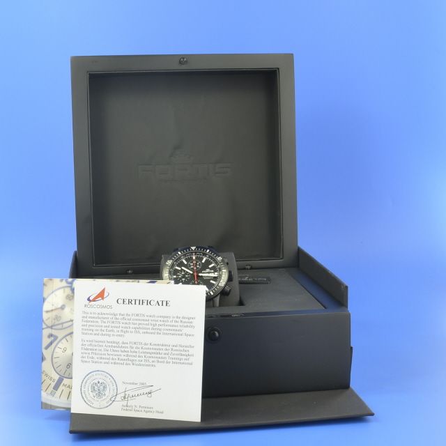 Fortis B-42 Monolith Chronograph