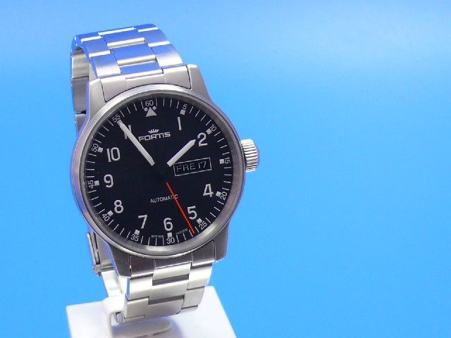 Fortis Pilot Professional Day/Date Fliegeruhr