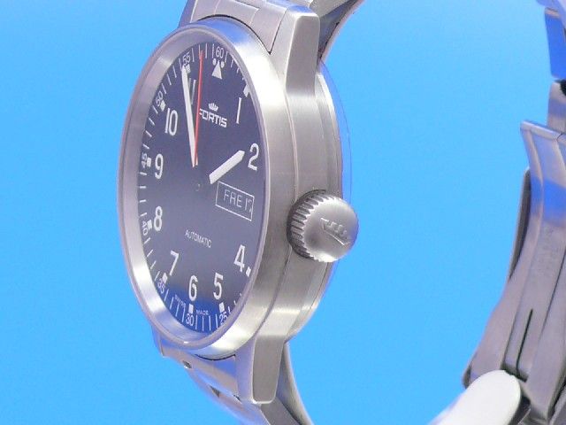 Fortis Pilot Professional Day/Date Fliegeruhr
