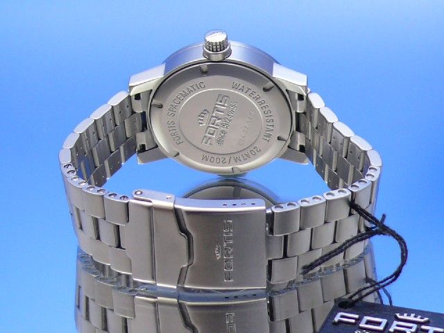 Fortis Spacematik GMT