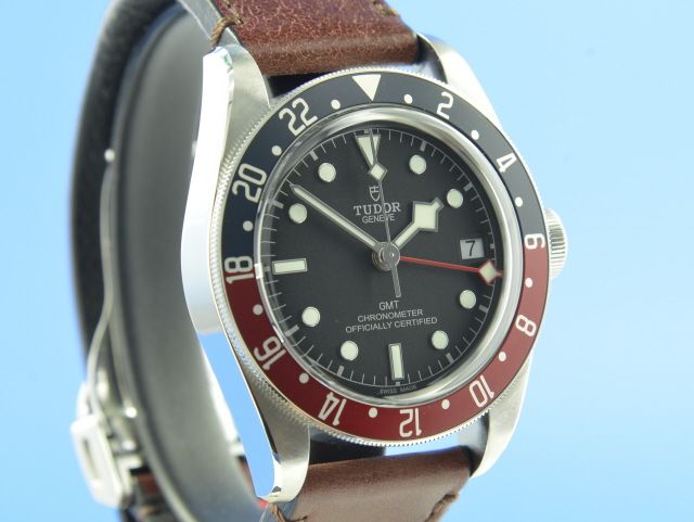 Tudor Black Bay GMT