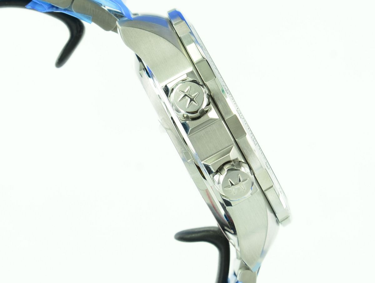 Hamilton Khaki Aviation X-Wind GMT Chrono Quartz