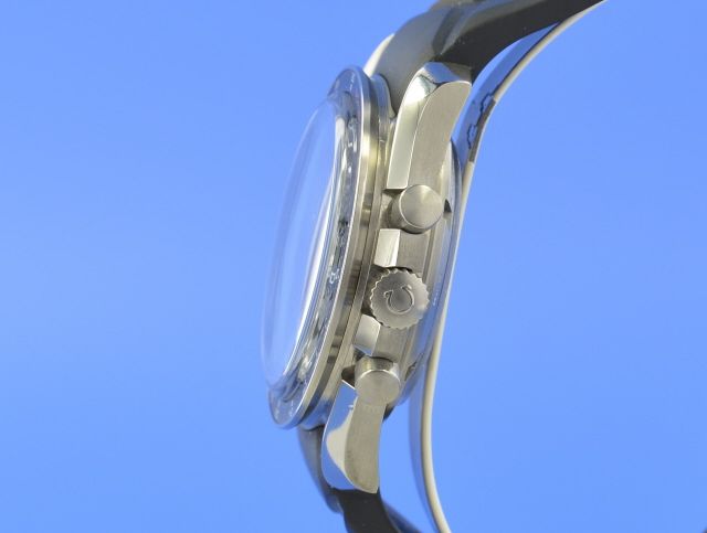 Omega Speedmaster HB-SIA Co-Axial GMT Chronograph